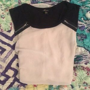 Women’s fashion tank top